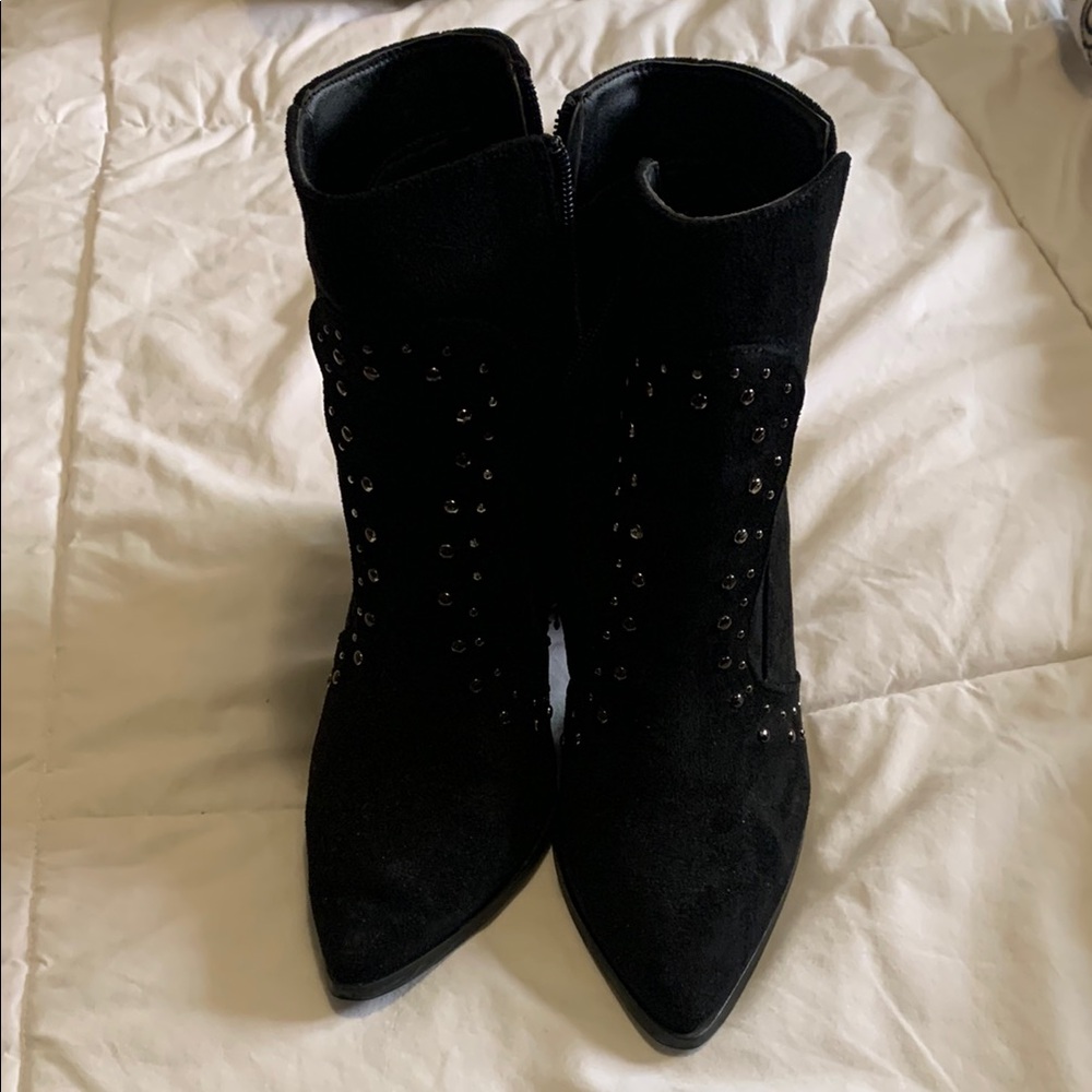 Elegant Black Women's Boots